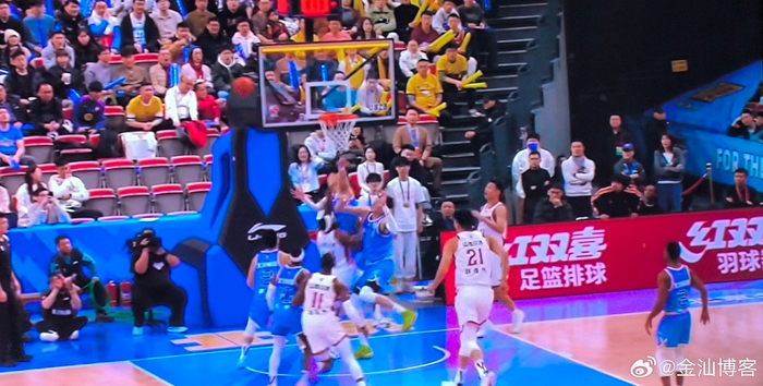 KAIYUNSPORTS-北汽男篮五连败暴露问题，北控因沈梓捷受伤受困，首钢女篮补强反下滑|北京|江苏|北京国安|刘传兴|赵睿_新浪体育_新浪新闻