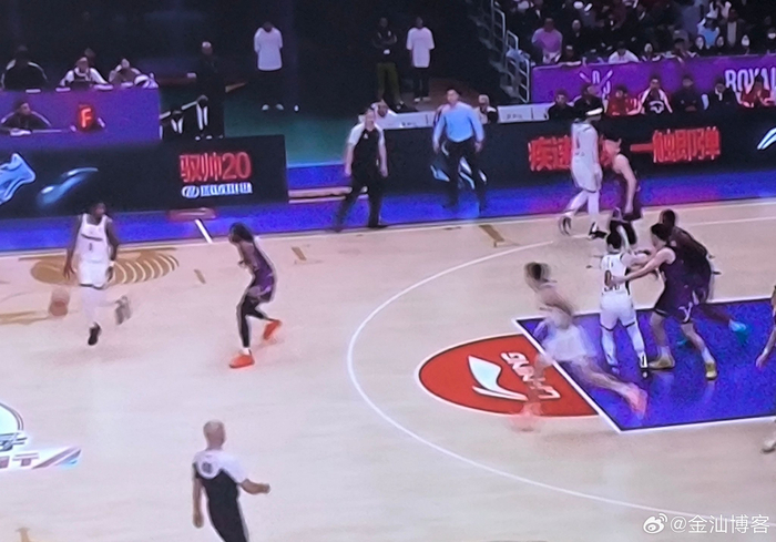 KAIYUNSPORTS-北汽男篮五连败暴露问题，北控因沈梓捷受伤受困，首钢女篮补强反下滑|北京|江苏|北京国安|刘传兴|赵睿_新浪体育_新浪新闻