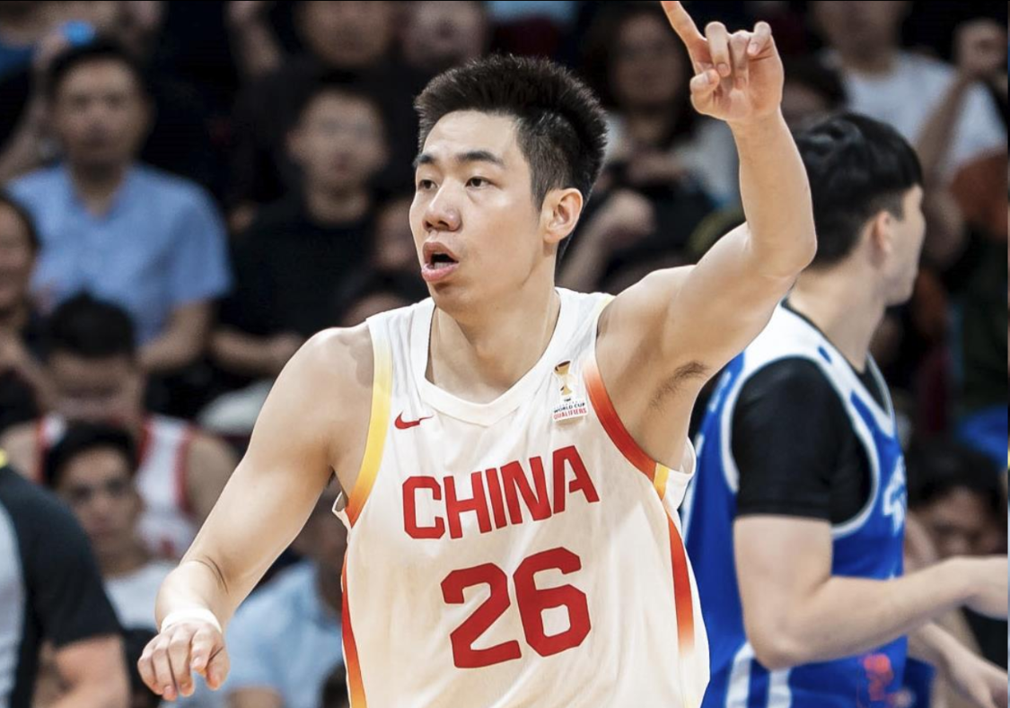 开云体育官方平台-三分6中5，拿全队5个第一！球迷：没有你不知道这场比赛要输多少